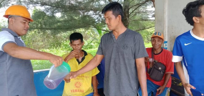 
					Cegah Wabah Corona, Warga PT BSP Minum Jahe Merah Secara Rutin