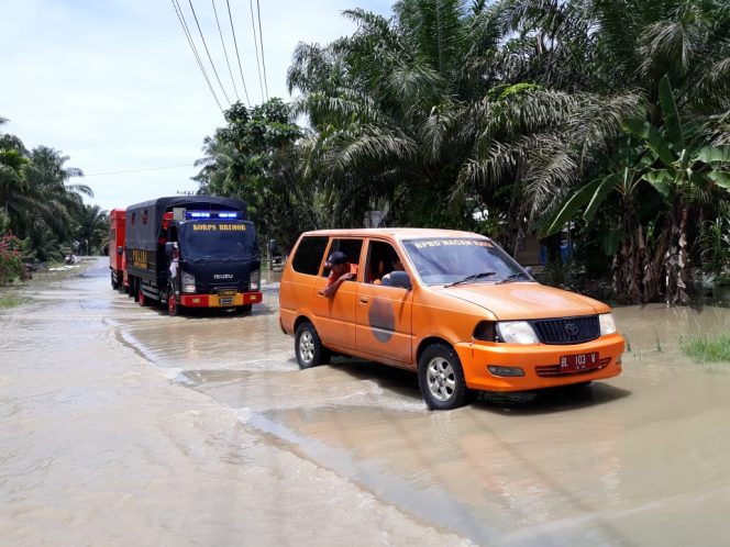 
					Anggota DPRK Nagan Raya, Sulaiman TA: Jika Banjir Terus Meningkat Instansi Terkait Akan Dirikan Tenda