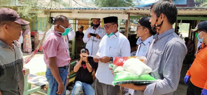 
					Penyintas Bencana Alam Terima Santunan 500 Hingga 1juta dari Bupati Simeulue