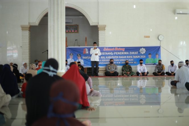 
					Baitul Mal Nagan Raya Berhasil Kumpulkan 1,6 Miliar ZIS, Bupati Beri Apresiasi