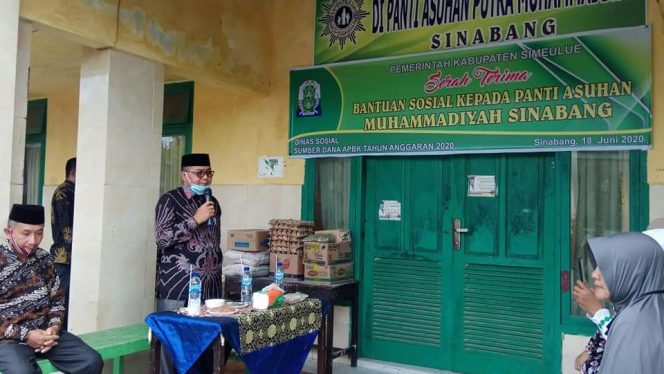 
					Bupati Erhas Serahkan Bantuan Sosial untuk Panti Asuhan Muhammadiyah Sinabang