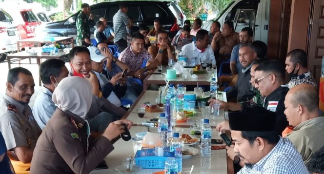 
					Bupati Akmal Wacana Bagikan Lahan Eks PT. CA, Nasir Jamil Beri Dukungan Penuh