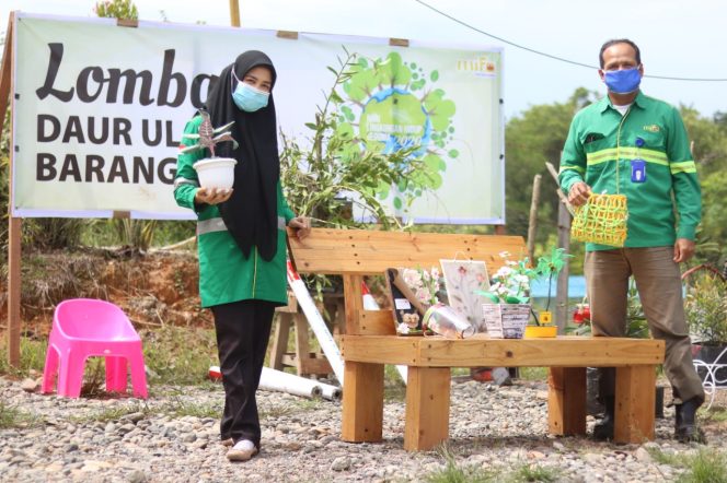 
					Momen Hari Lingkungan Hidup Sedunia, Karyawan MIFA-BEL Ciptakan Produk Daur Ulang