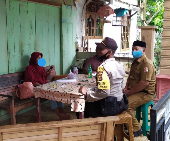 
					Status di Medsos Sudutkan Tim Gugus Tugas Covid-19, di Depan Kapolsek dan Camat Darul Makmur Warga ini Minta Maaf