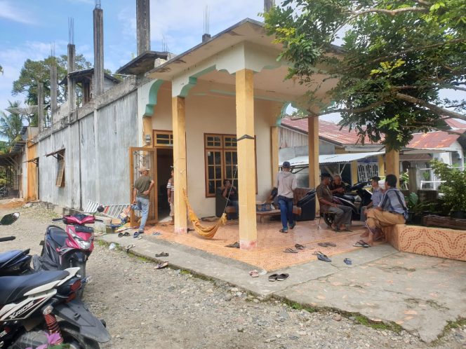 
					Sekeluarga Disekap Perampok di Darul Makmur, Satu Unit Mobil dan Motor Raib
