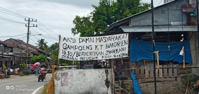
					Desak Syarkani Segera Dicopot, Puluhan Warga Datangi DPRK Abdya