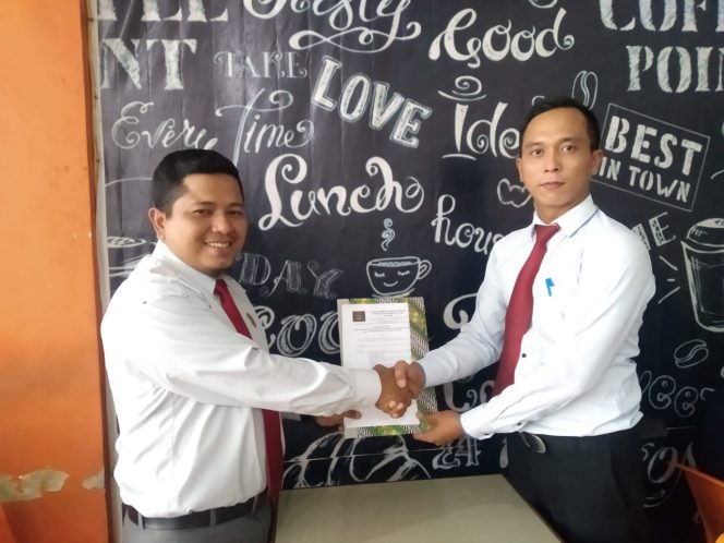 
					Muhammad Dustur Jabat Ketua YLBH-AKA Distrik Nagan Raya