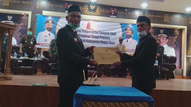
					Lantik Sekda, Bupati Nagan Raya Ingatkan ASN Agar Tak Berpolitik Praktis