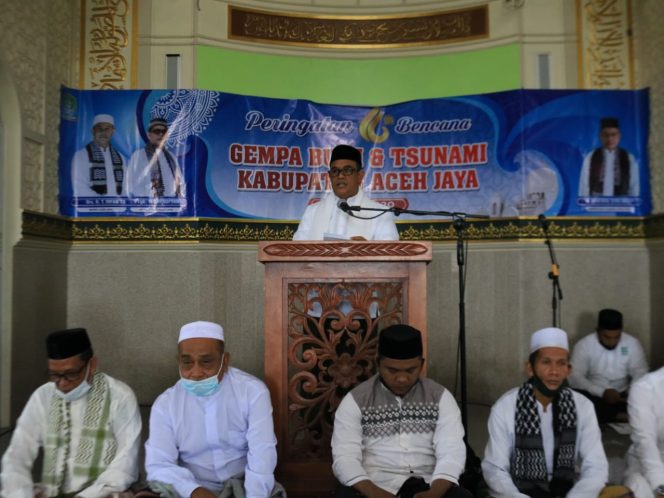 
					Peringatan Tsunami Silam di Aceh Jaya Berlangsung Sederhana