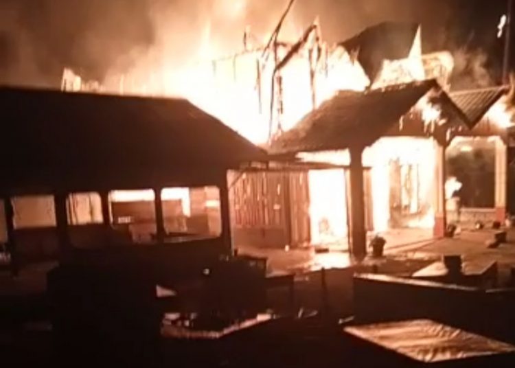 Kebakaran rumah Di Kabupaten Simeulue  Selasa (27/9/2022)
