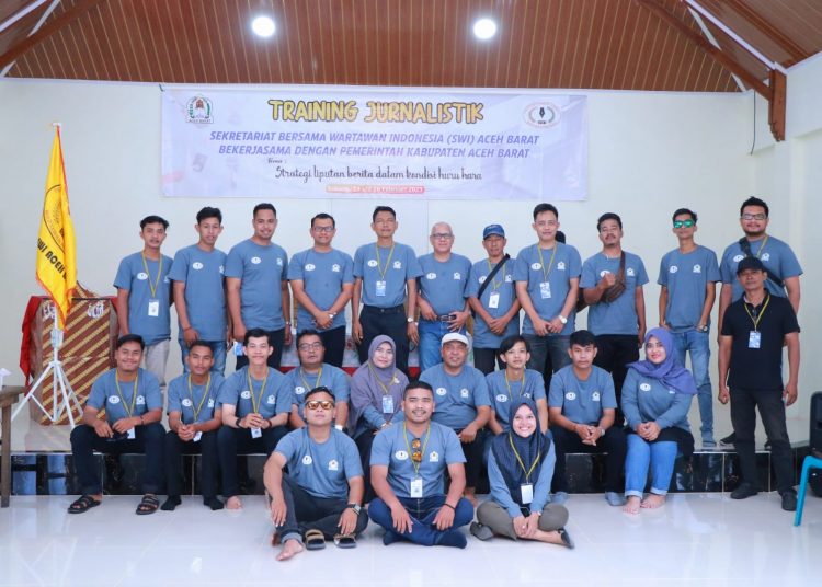 Foto bersama usai pelatihan jurnalistik di Sabang, Sabtu(25/2/2023)
