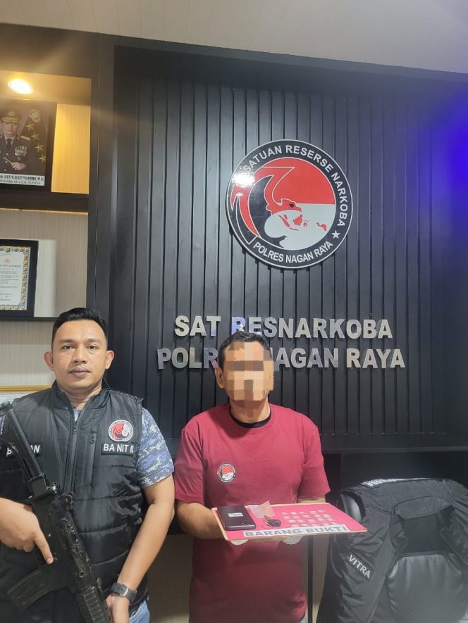 
					Sering Melakukan Transaksi Sabu, Personil Polres Nagan Raya Tangkap Warga Tripa Makmur 