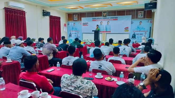 
					Ratusan Tokoh Masyarakat Deklarasi Gibran Center di Nagan Raya, Target Satu Putaran