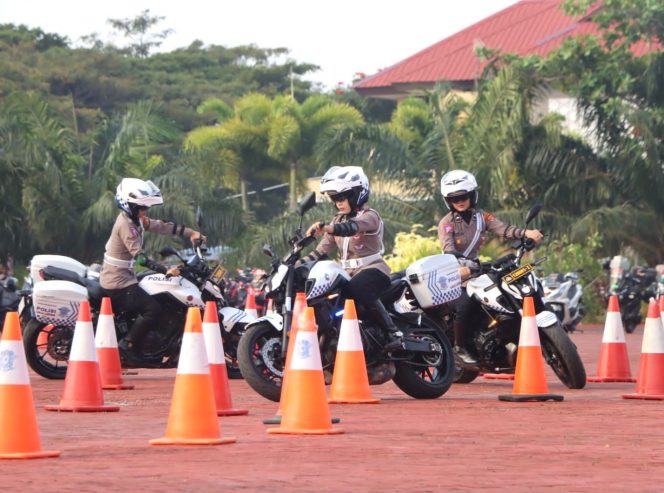 
					Operasi Keselamatan Seulawah Dimulai, Upaya Polda Aceh Tingkatkan Kepatuhan Masyarakat dalam Berlalu Lintas