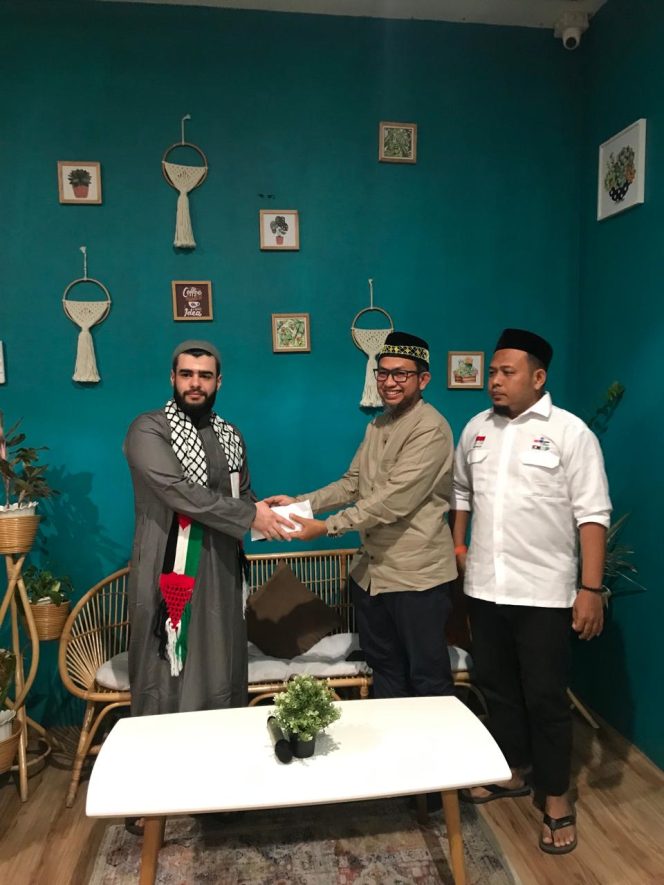 
					Klinik Cahaya Husada Nagan Raya Donasi Bantuan untuk Palestina
