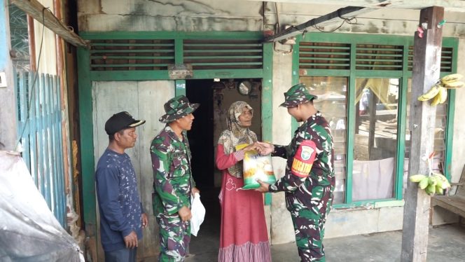 
					Paket Sembako Satgas TMMD ke-119 Disalurkan Untuk Warga Miskin