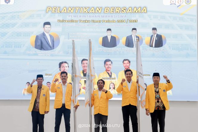 
					Rektor UTU Lantik 4 Organisasi Mahasiswa Masa Bakti 2024-2025