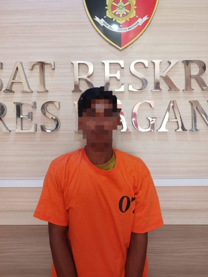 
					Breaking news: Nekat Sebar Video Intim dengan Pacar, Anak Darul Makmur ini Ditangkap Polisi