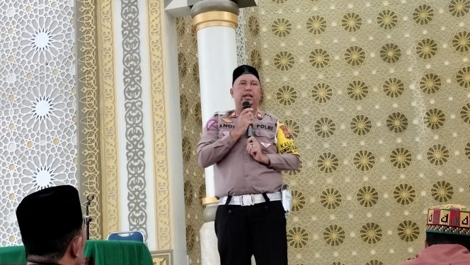 
					Warga Abdya Diminta Patuhi Lalulintas dan Gunakan Helm Saat Berkendara