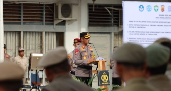 
					Kapolres Aceh Selatan Pimpin Apel Gelar Pasukan Operasi Keselamatan Seulawah Tahun 2024