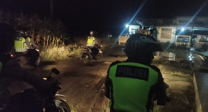 
					Antisipasi Guantibmas, Polres Aceh Selatan serta Jajaran Polsek Laksanakan Patroli Malam