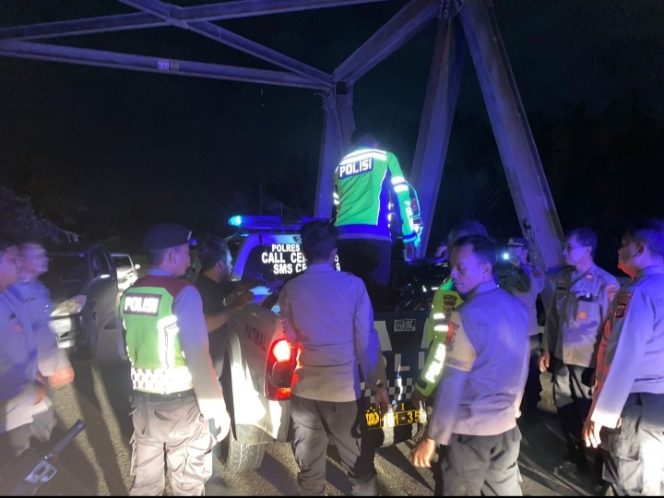 
					Personil Gabungan Polres Aceh Selatan Amankan 10 Motor yang Digunakan untuk Aksi Balap Liar