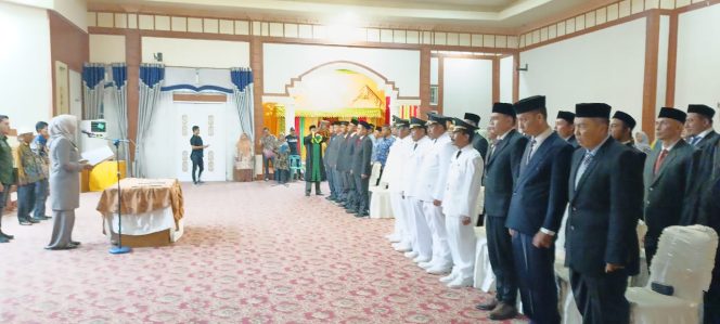 
					Jelang Sahur, PJ Bupati Nagan Raya Rotasi Puluhan Pejabat Termasuk Lima Camat Diganti