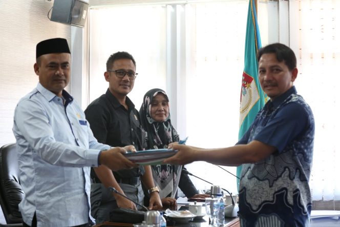 
					Sempat Tertunda, Kini Pansus DPRK Nagan Raya Tuntaskan Pembahasan Qanun LP2B