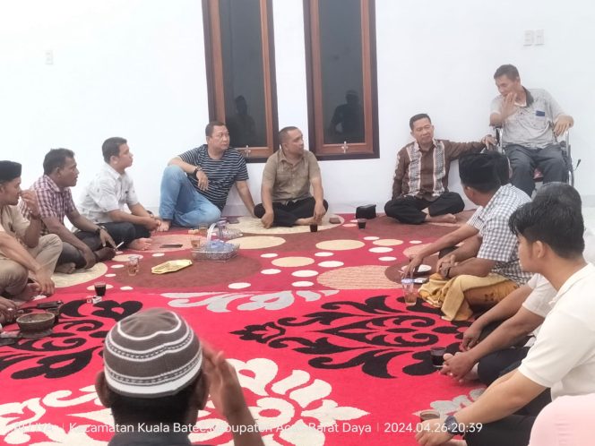 
					Salman Alfarisi Sambangi Kediaman Mantan Anggota DPRK Abdya Juga Ketua Partai Ummat