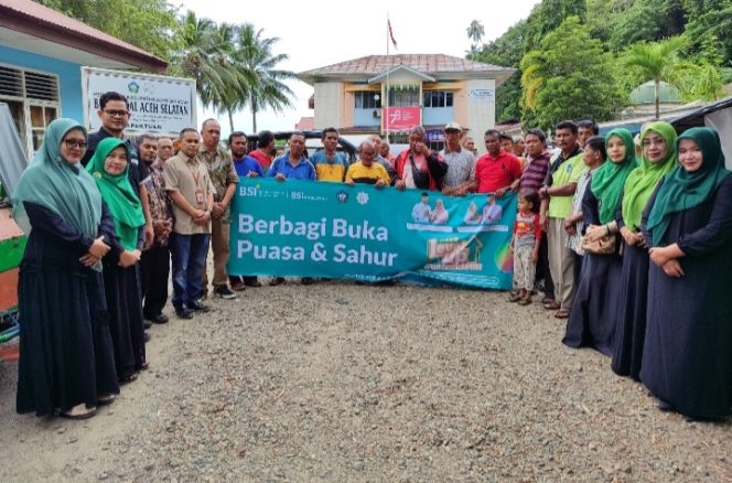 
					BSI Cabang Tapaktuan Gandeng BMK Aceh Selatan Salurkan 500 Paket Berbuka dan Sahur