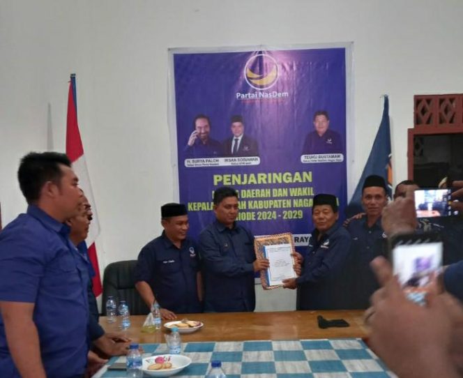 
					Rapat Pleno Terima Pendaftaran TRK, Duo Ketua DPRK hingga DPR Aktif untuk usungan Cabup-Cawabup dari Nasdem Nagan Raya 