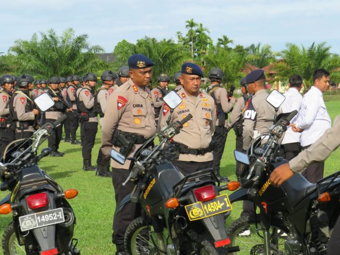
					Menghadapi Pilkada, Wadansat Brimob Polda Aceh Pastikan Kesiapan Personil Mako Batalyon C Pelopor