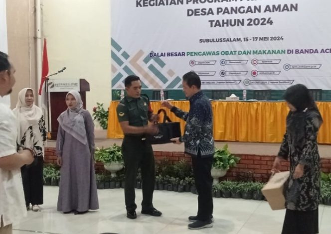 
					Salah Seorang Babinsa Jajaran Kodim 0107/Asel Ikuti Pelatihan Program Peroritas Ketahanan Pangan Aman 2024 di Subulussalam