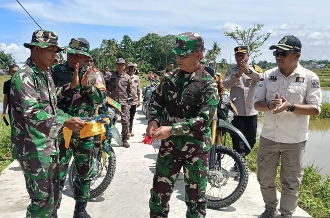 
					Saat Penutupan, Kasdam IM Cek Seluruh Proyek Pekerjaan Fisik TMMD Reguler ke-120 di Nagan Raya