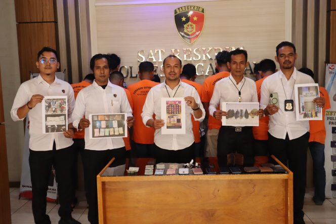 
					Polres Nagan Raya Amankan 12 Terduga Pelaku Maisir serta Judi Online