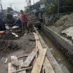 Pembangunan Drainase di Perkotaan Meulaboh Aceh Barat Senin (8/7/2024) foto/metrozone