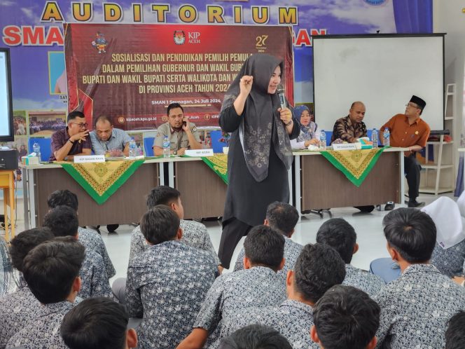 
					KIP Aceh gelar Sosialisasi Pemilih Pemula di SMA Negeri 1 Seunagan