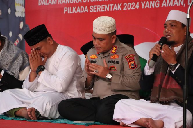 
					Syukuran Hari Kemerdekaan RI, Polres Aceh Tamiang Gelar Zikir Akbar dan Doa Bersama