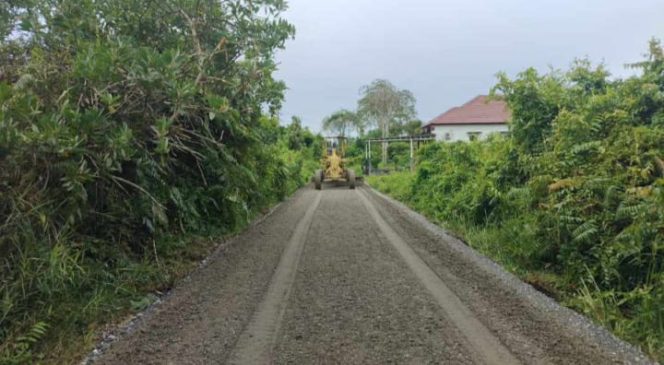 
					Berikut Tiga Lokasi Yang Sedang Dilakukan Peningkatan Jalan Oleh PUPR Aceh Barat