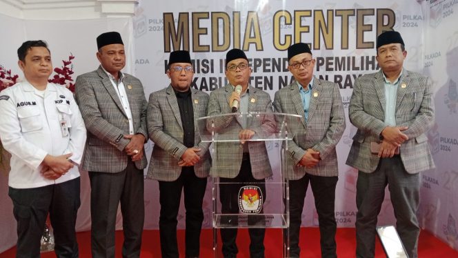 
					Empat Paslon Bupati dan Wakil Bupati Nagan Raya Mendaftar ke KIP