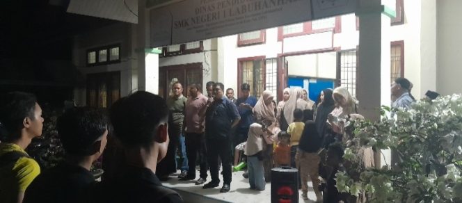 
					Sebanyak 85 Taruna Taruni SMKN 1 Labuhanhaji di Berangkatkan untuk Prakerin