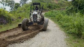 PUPR lakukan peningkatan jalan di Blang Mee-Seuradeuk, Kecamatan Woyla Timur, Kabupaten Aceh Barat Senin (9/9/2024) foto/dok PUPR