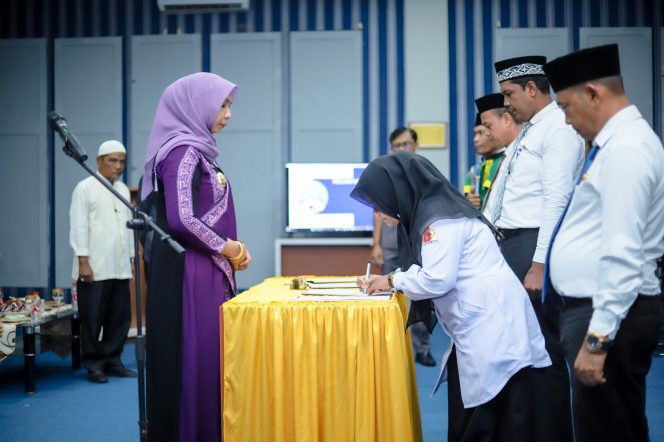 
					Pj Bupati Fitriany Farhas Lantik 4 Pejabat Fungsional pada Inspektorat Nagan Raya