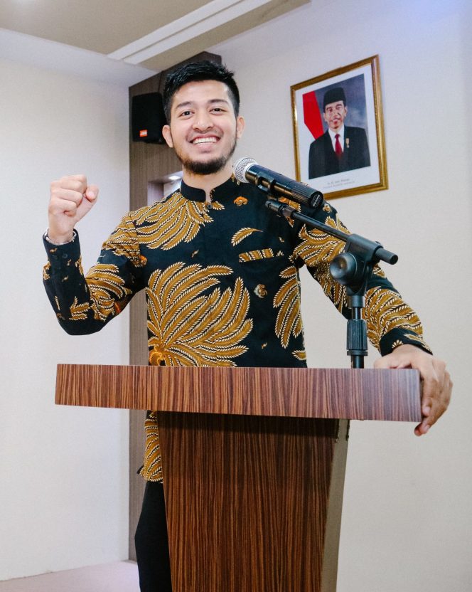 
					Irvan Akbar Mualem Sosok Pemimpin yang Tepat Bangun Aceh