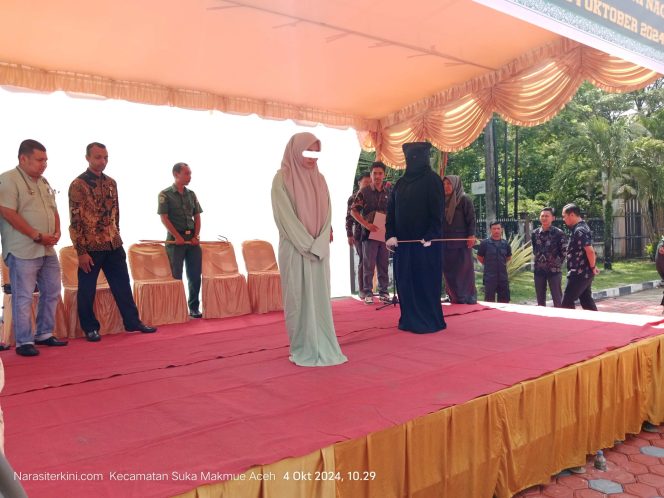 
					Kejari Nagan Raya Eksekusi Cambuk Terhadap Terdakwa Pelaku Jarimah Maisir dan Khalwat Ikhtilat