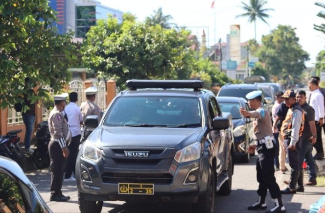 
					Personel Polres Aceh Selatan di Terjunkan untuk Amankan Debat Kandidat Cabub dan Cawabub Kabupaten Setempat