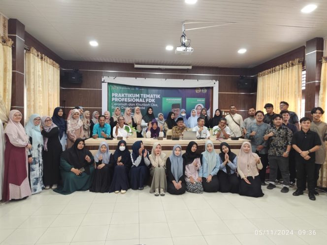 
					FDK Bekali Mahasiswa Kemampuan Praktis Publik Speaking