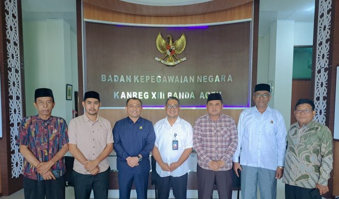 
					Wakil ketua DPRK Nagan Raya, Dr Said Syahrul Rahmad Minta Pemkab Percepat Penyelesaian TPP Pegawai PPPK