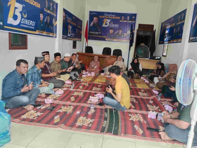 
					Pengurus DPD Partai NasDem Nagan Raya Rayakan Milad