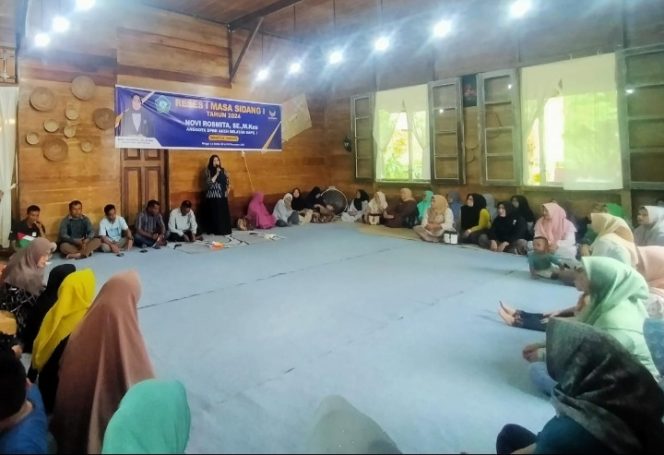 
					Serap Aspirasi Masyarakat di Dapil 1 Aceh Selatan, Novi Rosmita : Saya Berharap ada Aspirasi yang Menjadi Program Prioritas